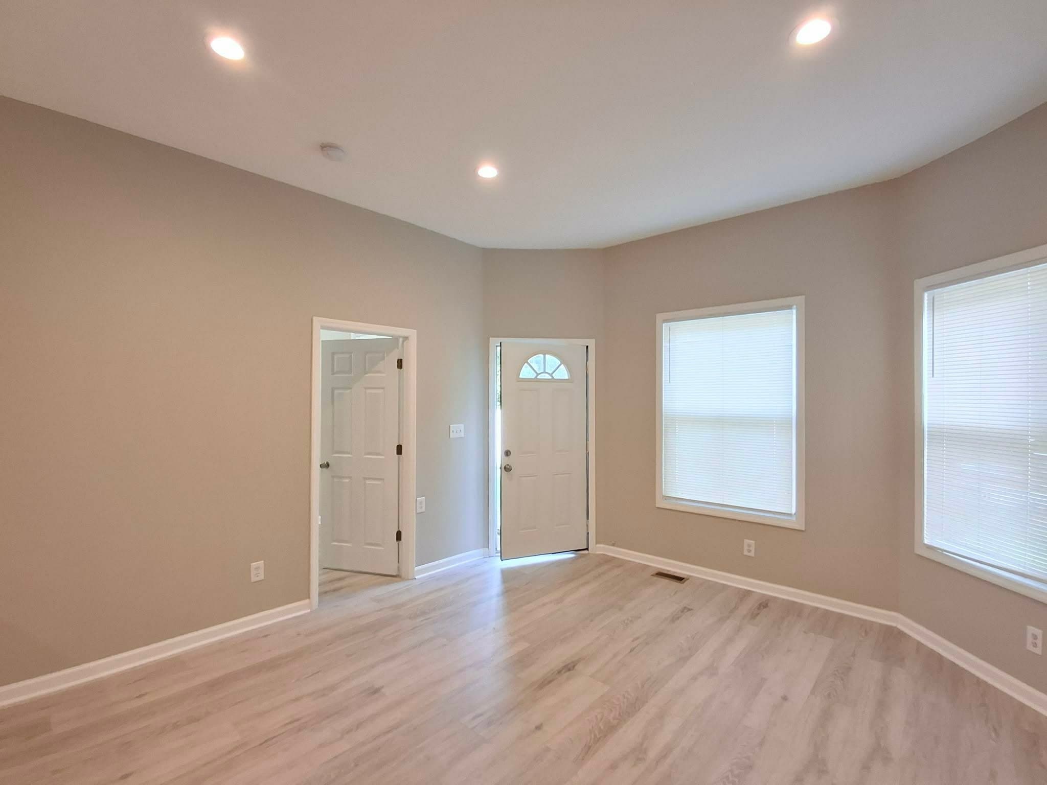 Sayreville Apartment: 60 Main St