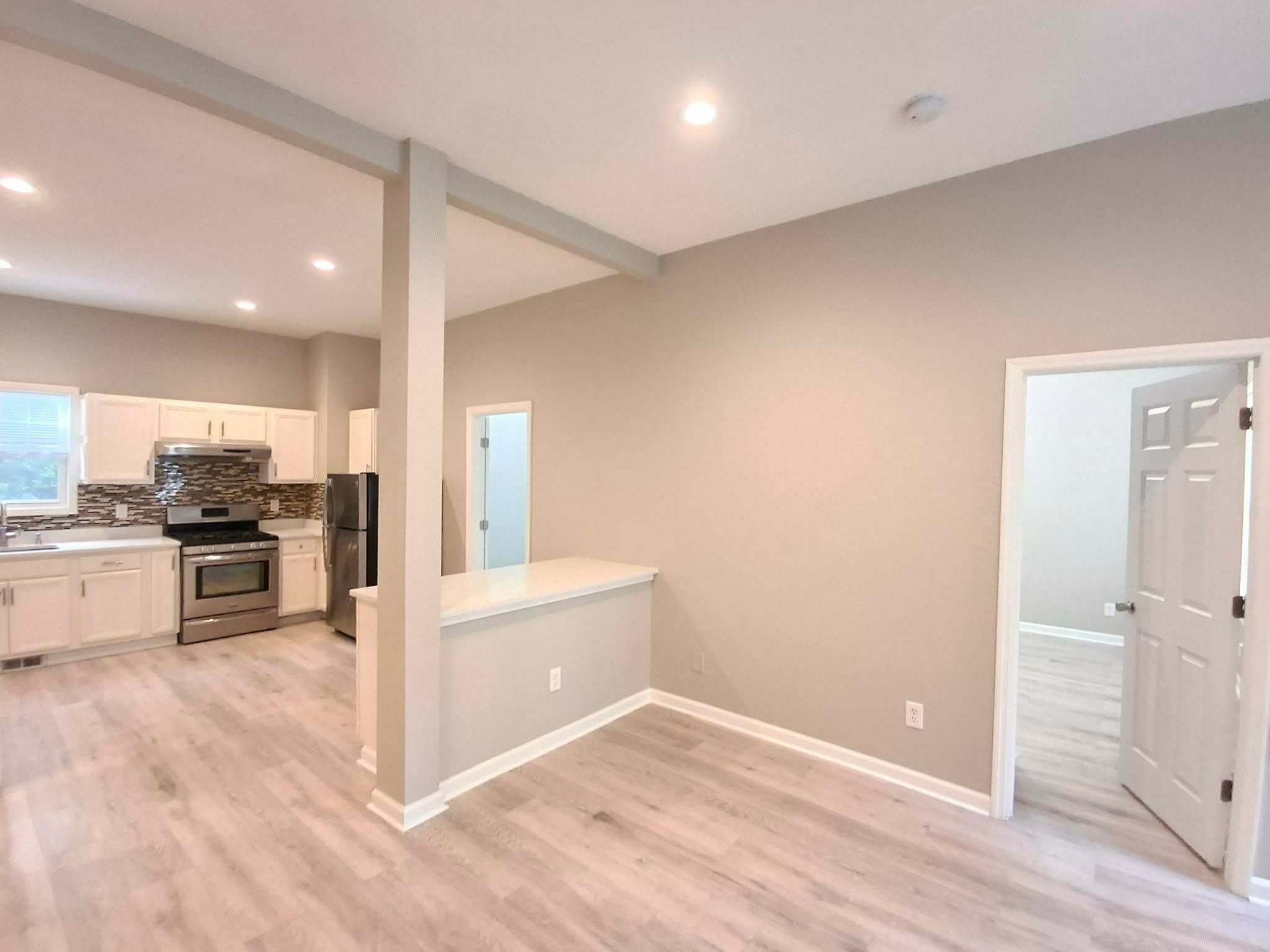 Sayreville Apartment: 60 Main St