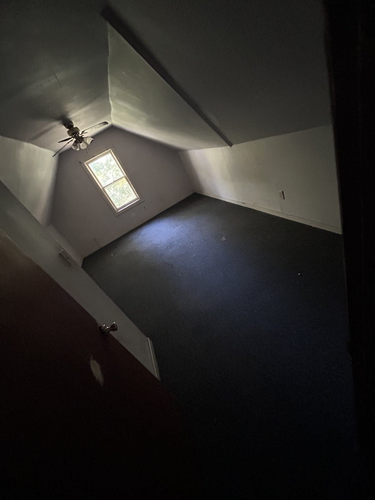 Decatur House: 2015 N Union St