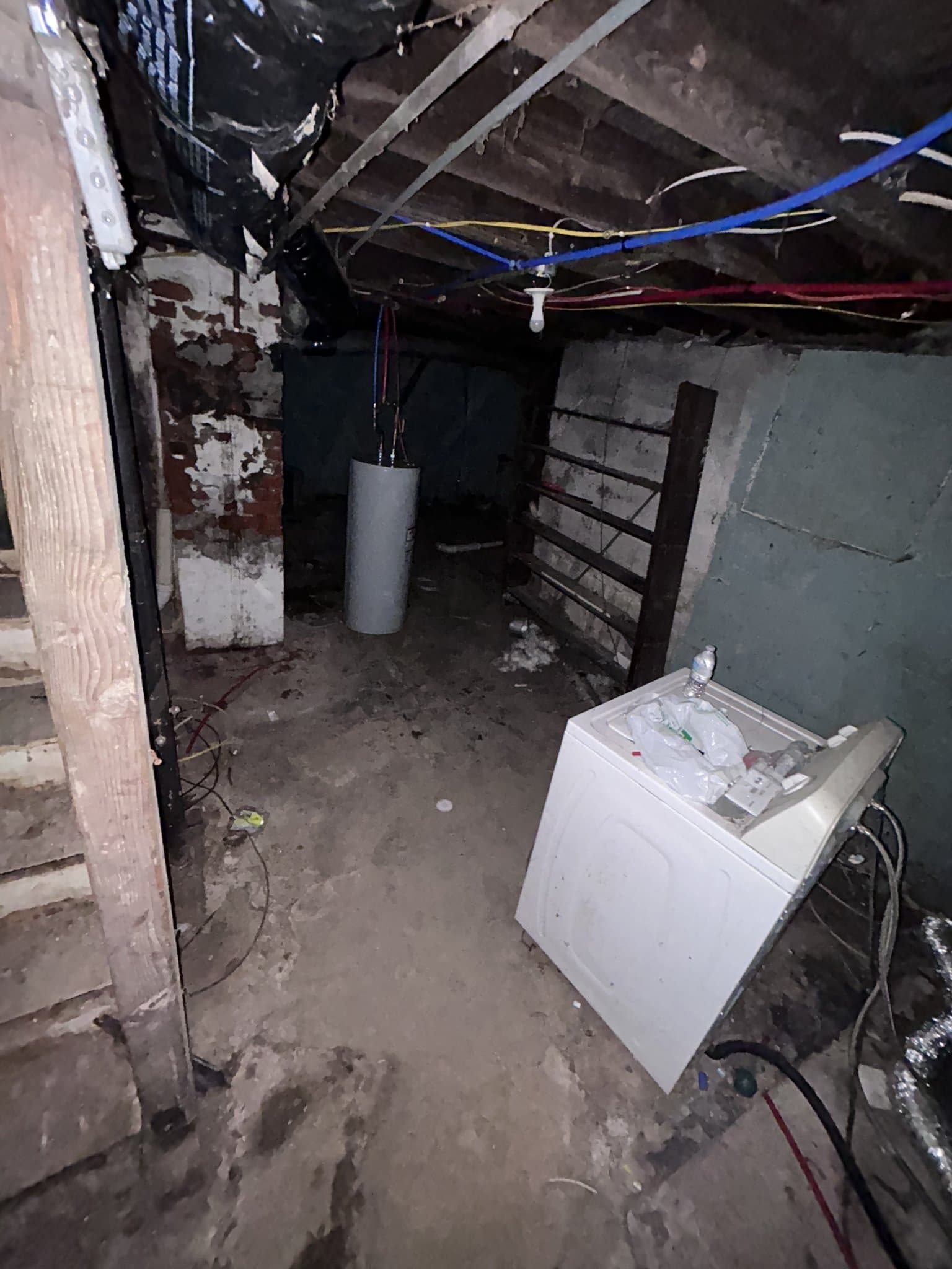 Decatur House: 2015 N Union St