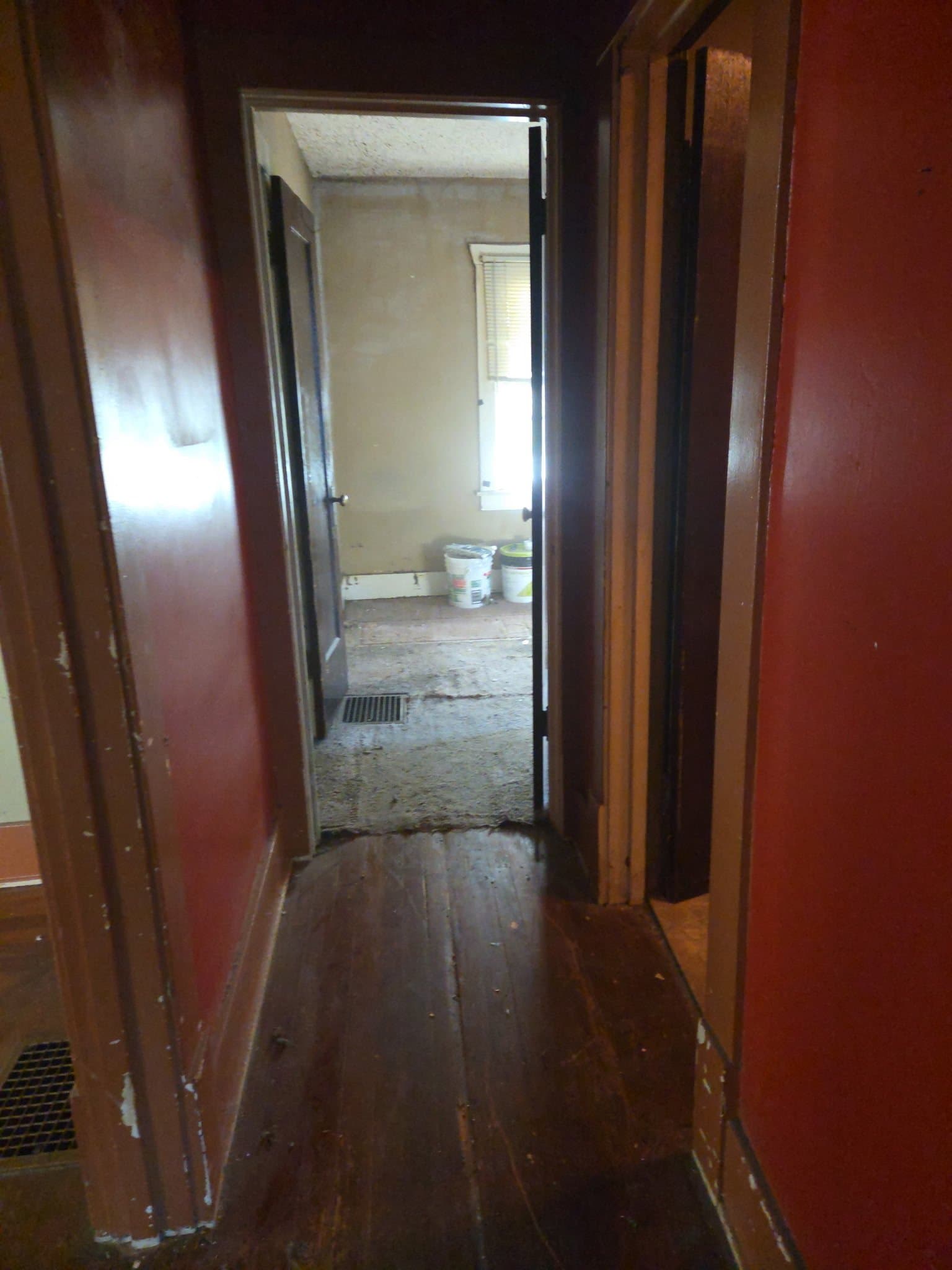 Decatur House: 2081 North College St.