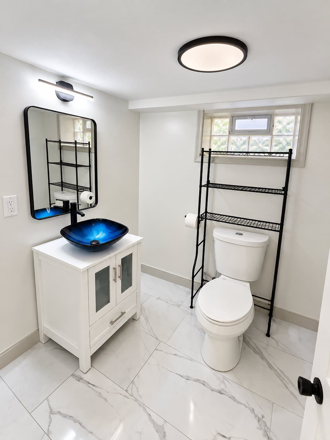Chicago House: 9041 S Wallace Ave