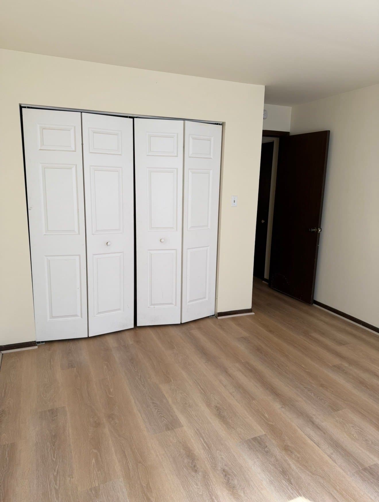 Oak Forest Apartment: 5834 W 158th PL