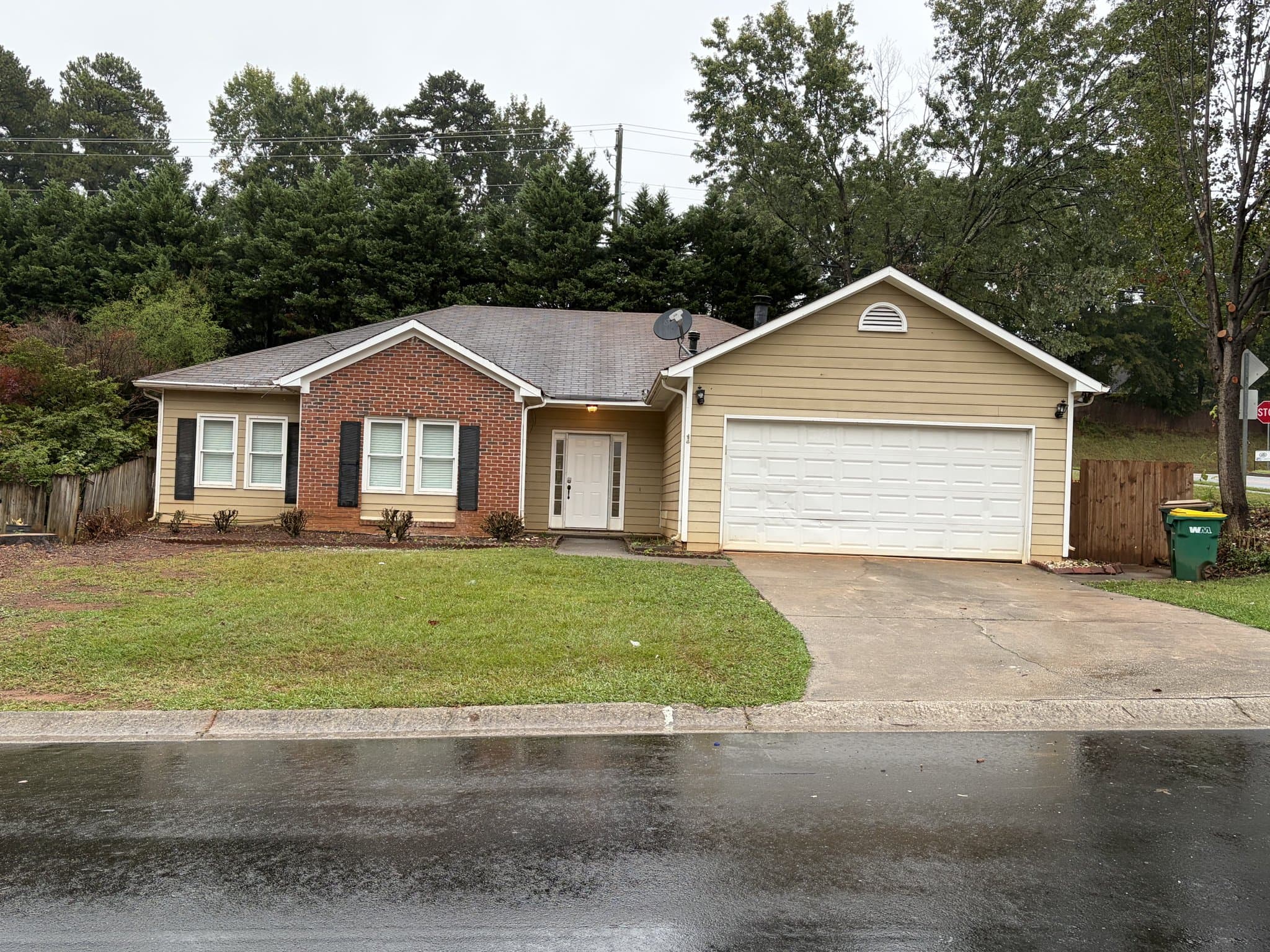 Lawrenceville House: 1371 Andrew Ct