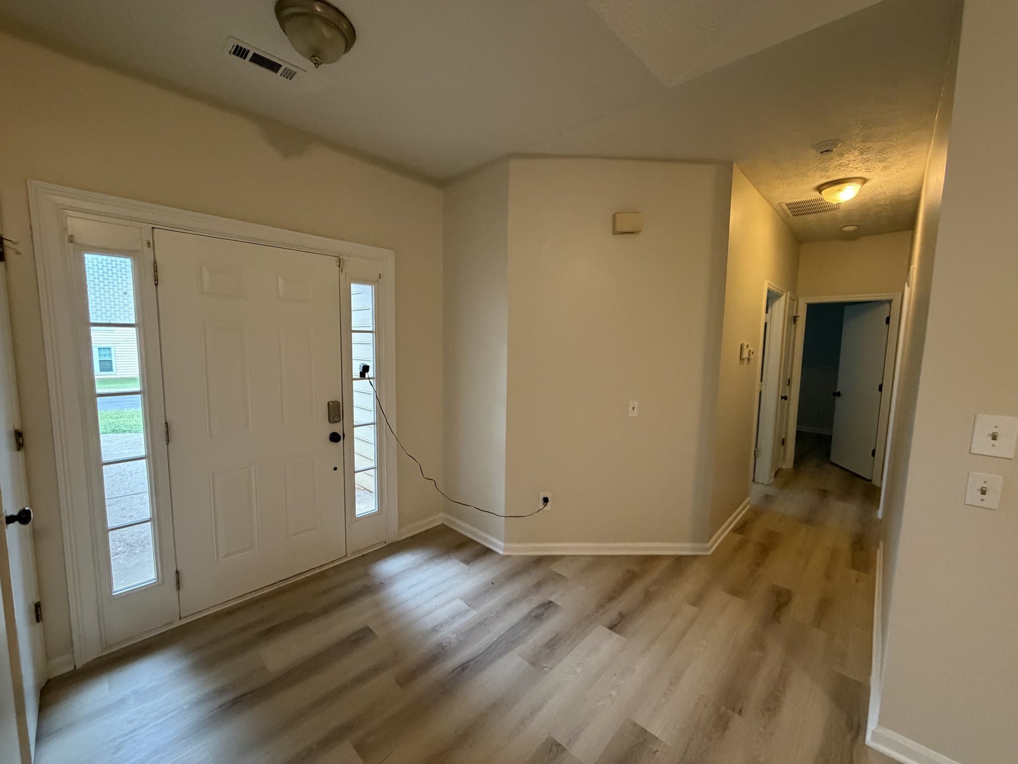 Lawrenceville House: 1371 Andrew Ct