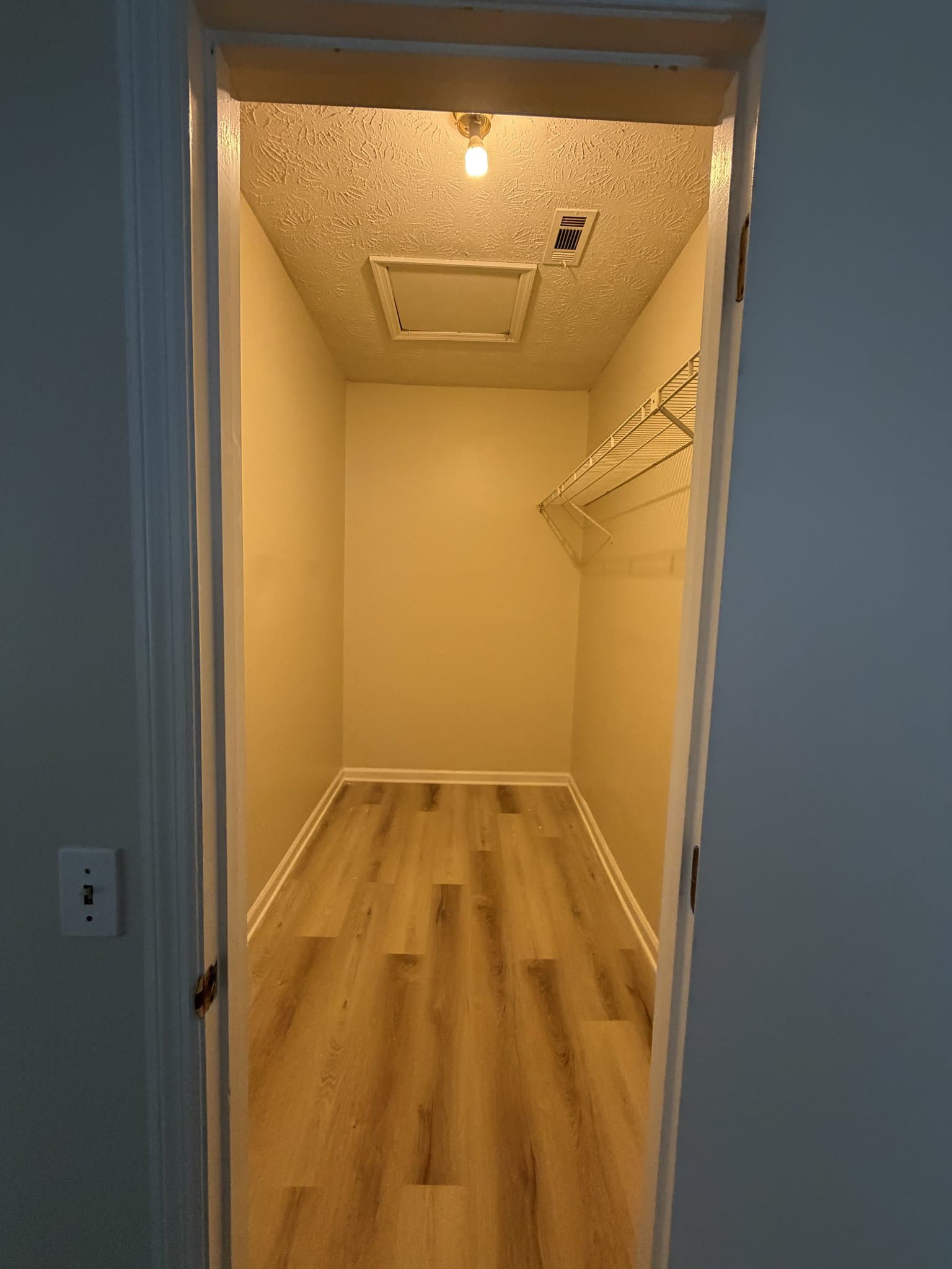 Lawrenceville House: 1371 Andrew Ct