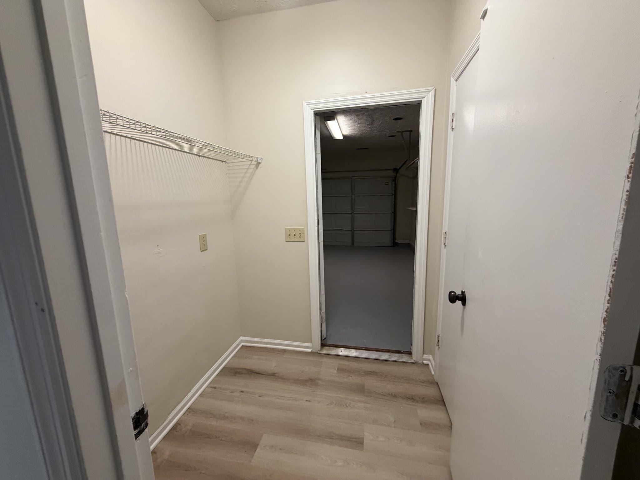 Lawrenceville House: 1371 Andrew Ct