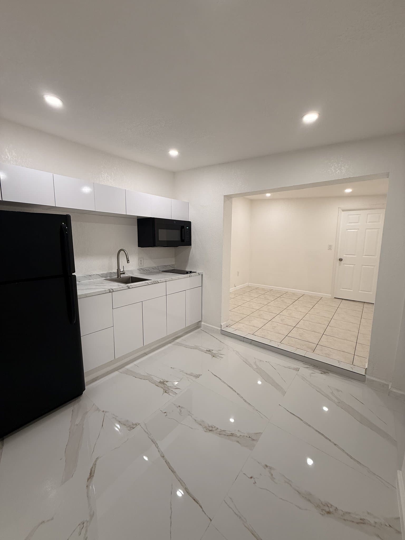 Miami Condo: 10424 sw 7 st