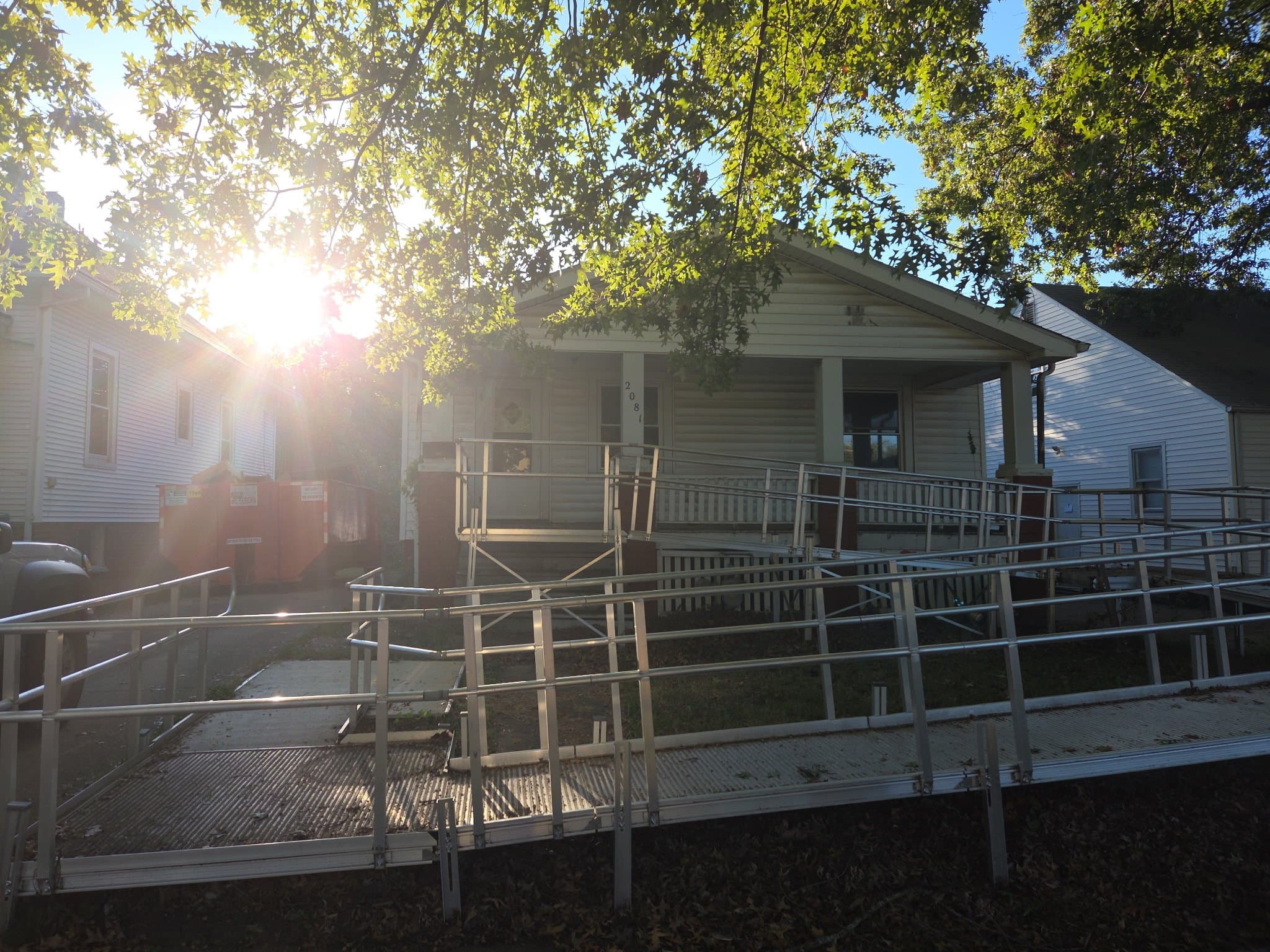 Decatur House: 2081 North College St.
