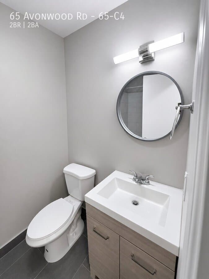 Avon Apartment: 65 Avonwood Rd