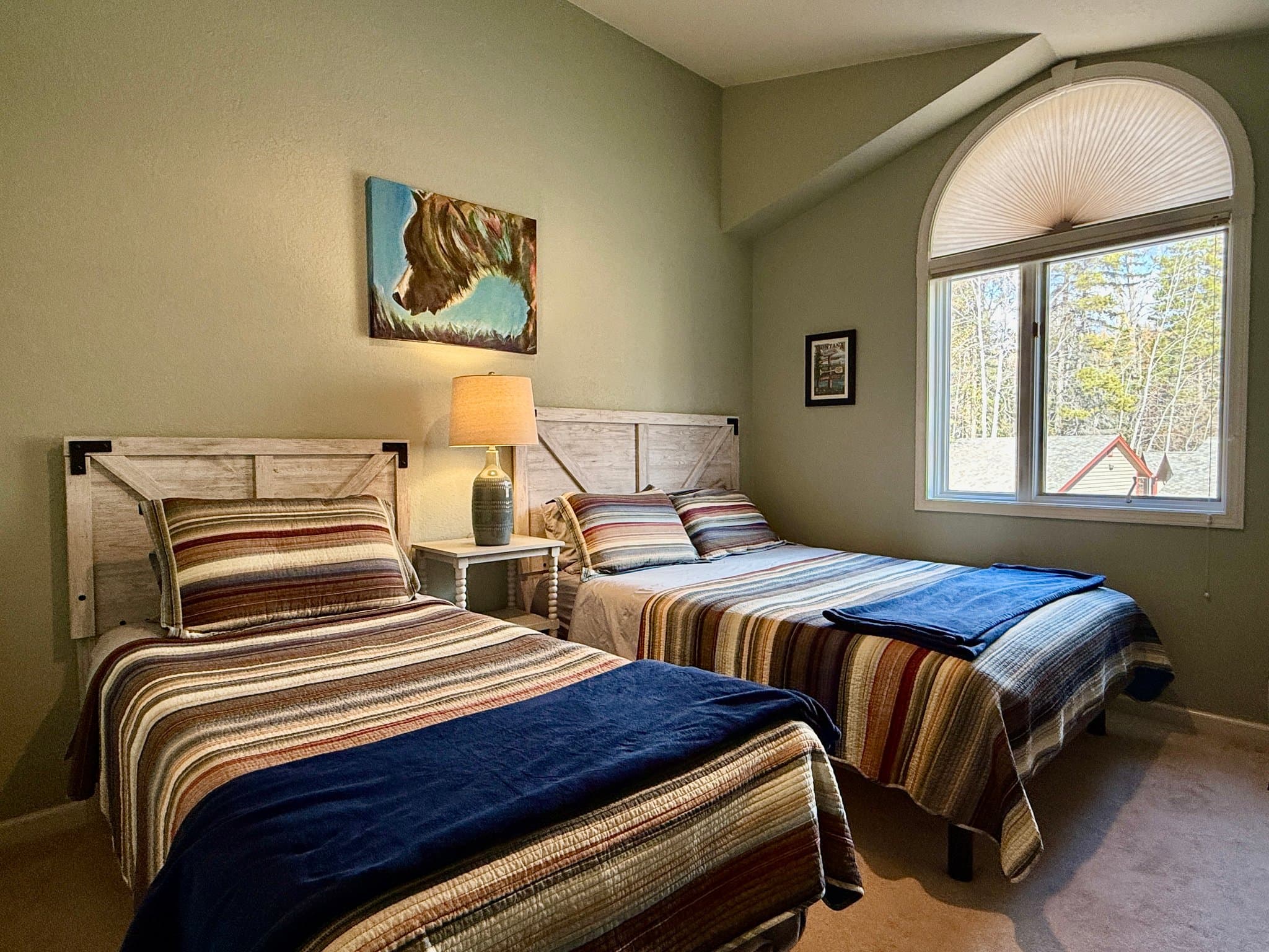 Whiefish Condo: 1750 E Lakeshore Drive