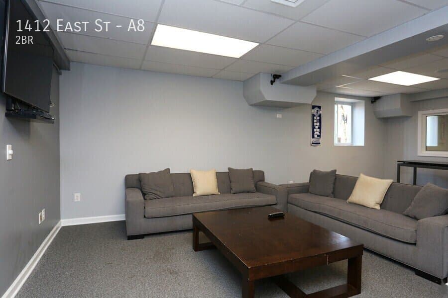 New Britain Apartment: 1412 East St