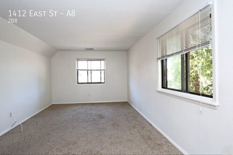 New Britain Apartment: 1412 East St