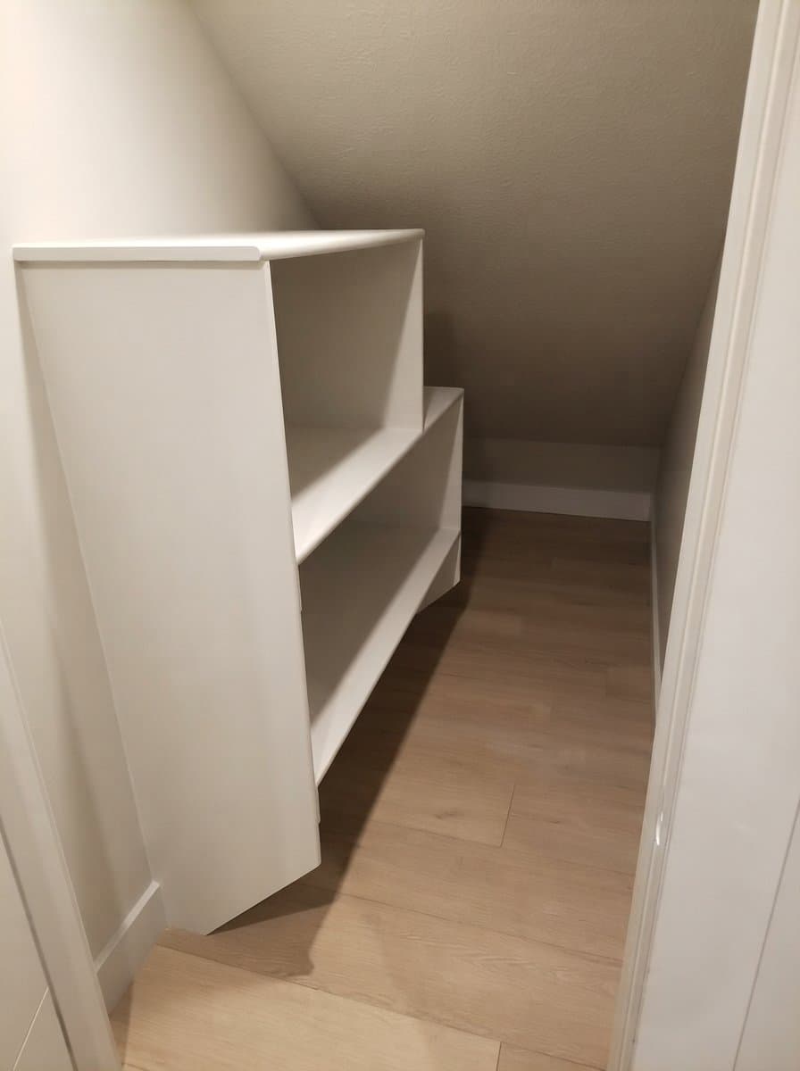 Hooper Apartment: 3706 S 5650 W