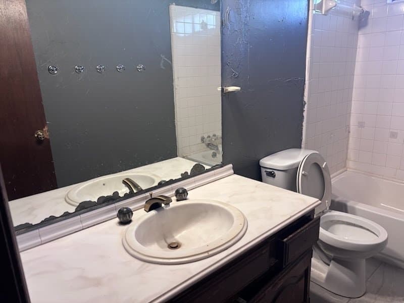 Oklahoma City House: 3013 SE 56th St
