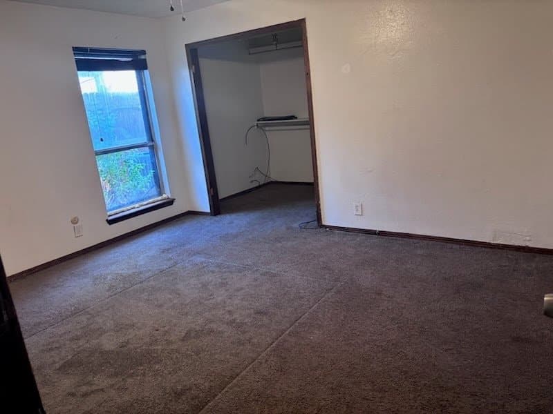 Oklahoma City House: 3013 SE 56th St