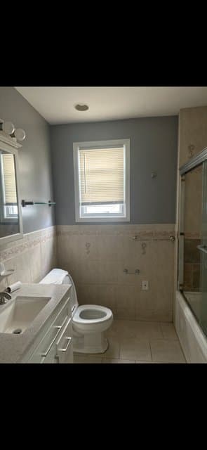 Newark Single Room: 31 Cleveland Ave