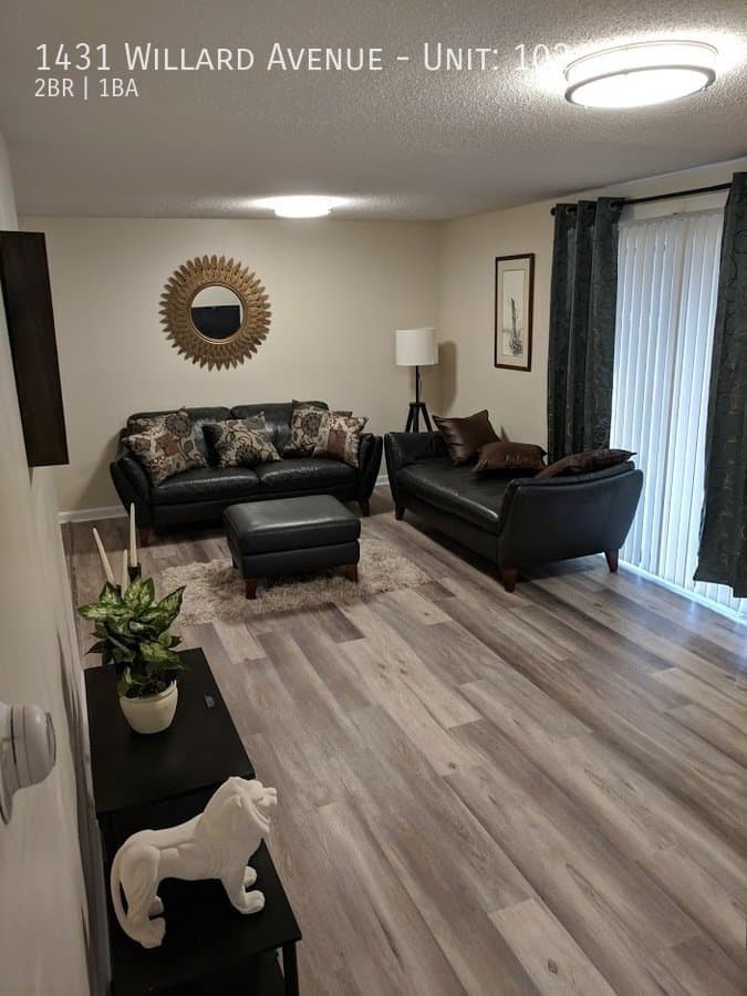 Newington Apartment: 1431 Willard Avenue