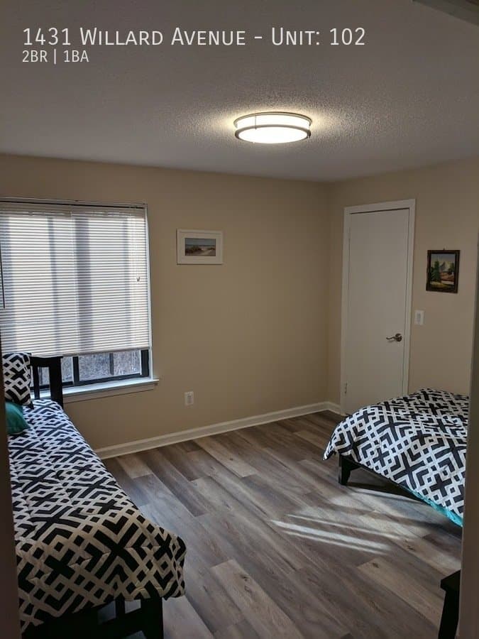 Newington Apartment: 1431 Willard Avenue