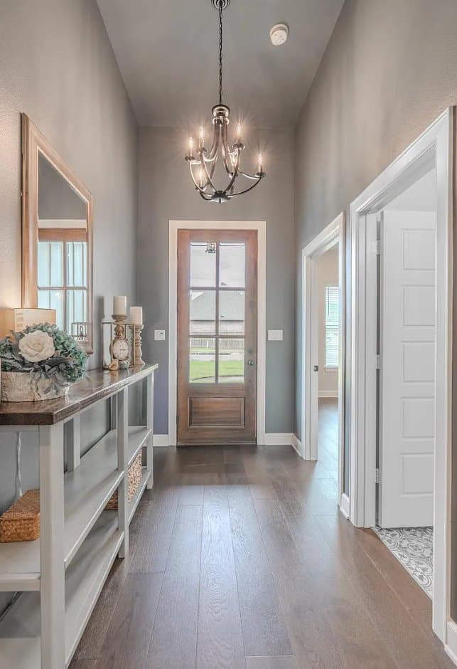 Whitehouse House: 807 Redwing Way