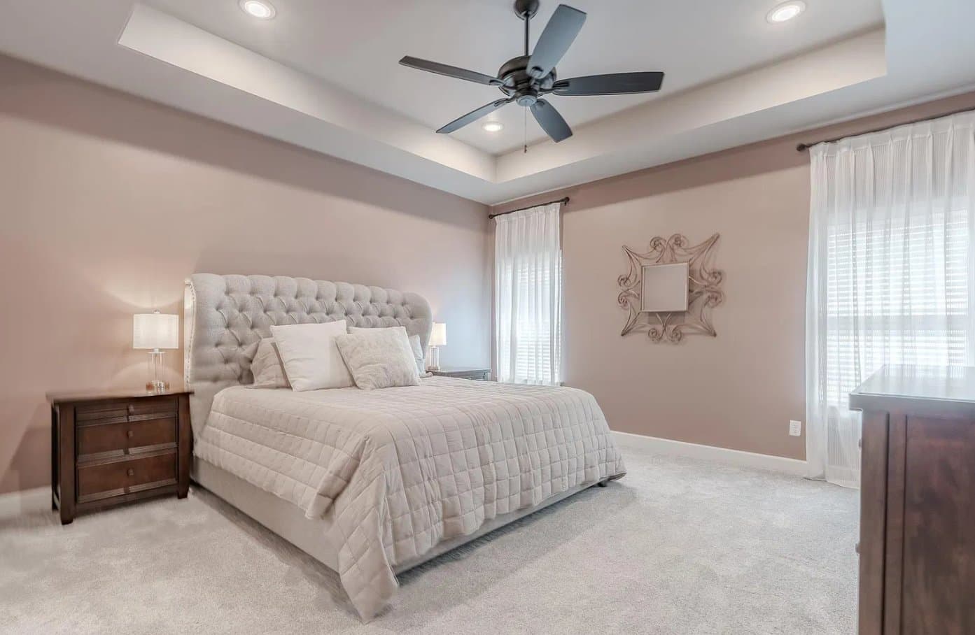 Whitehouse House: 807 Redwing Way