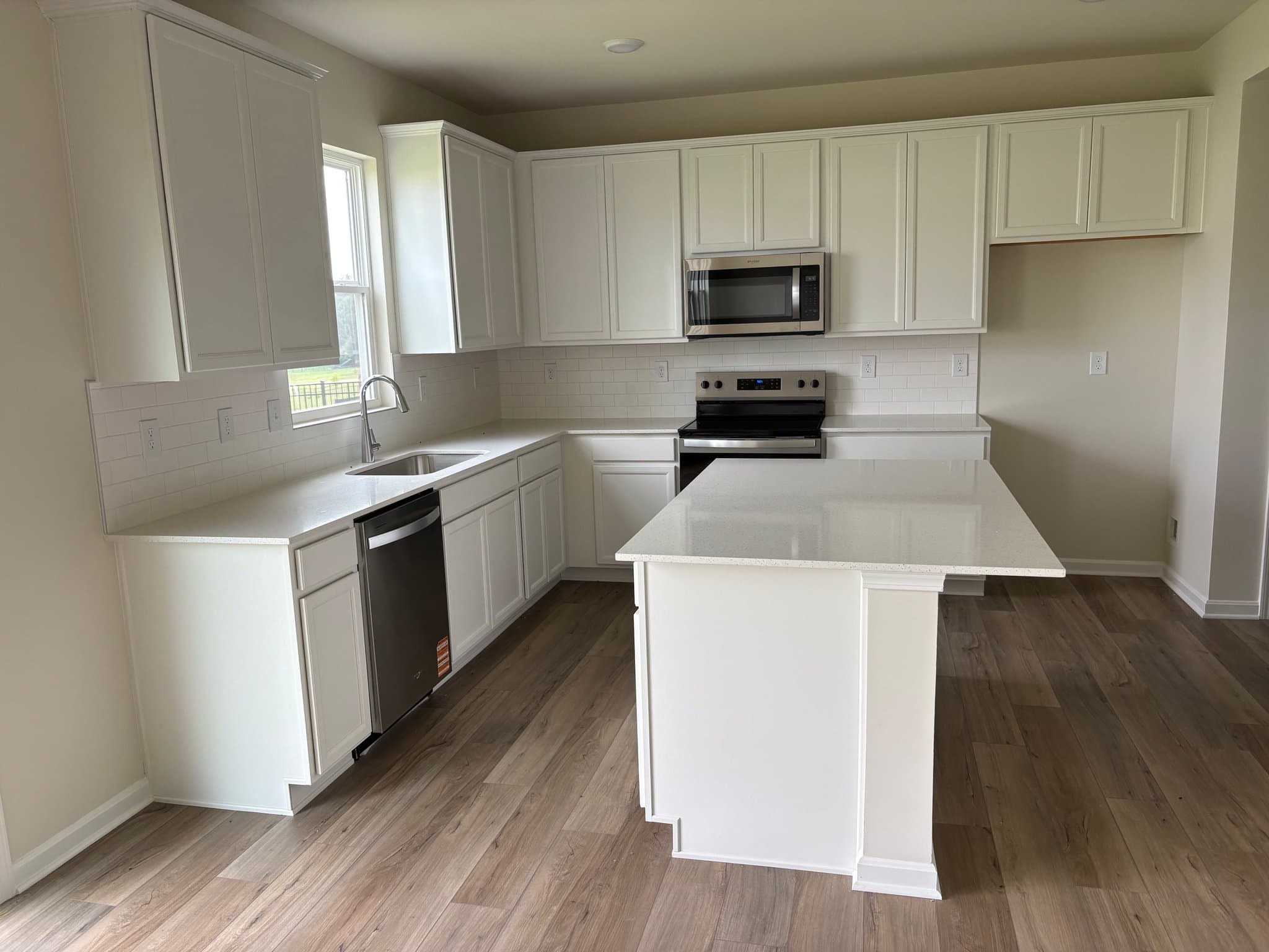 La Grange House: 4006 Rocky Mill Way