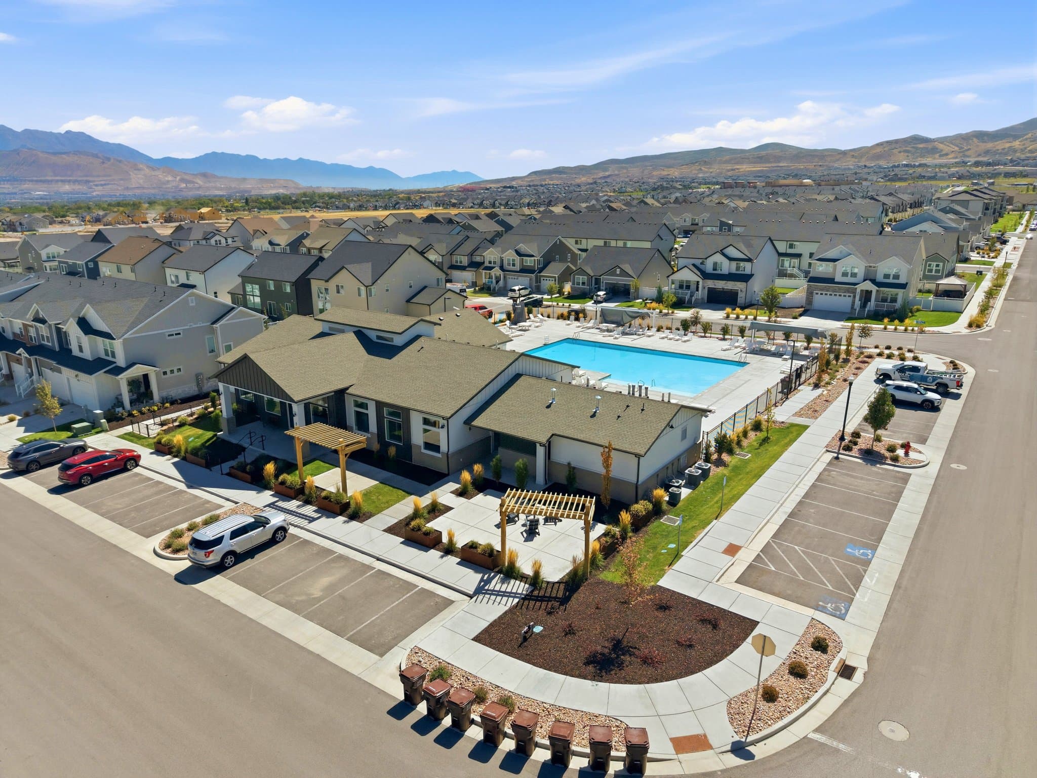 Riverton Condo: 13525 S POOLE DR