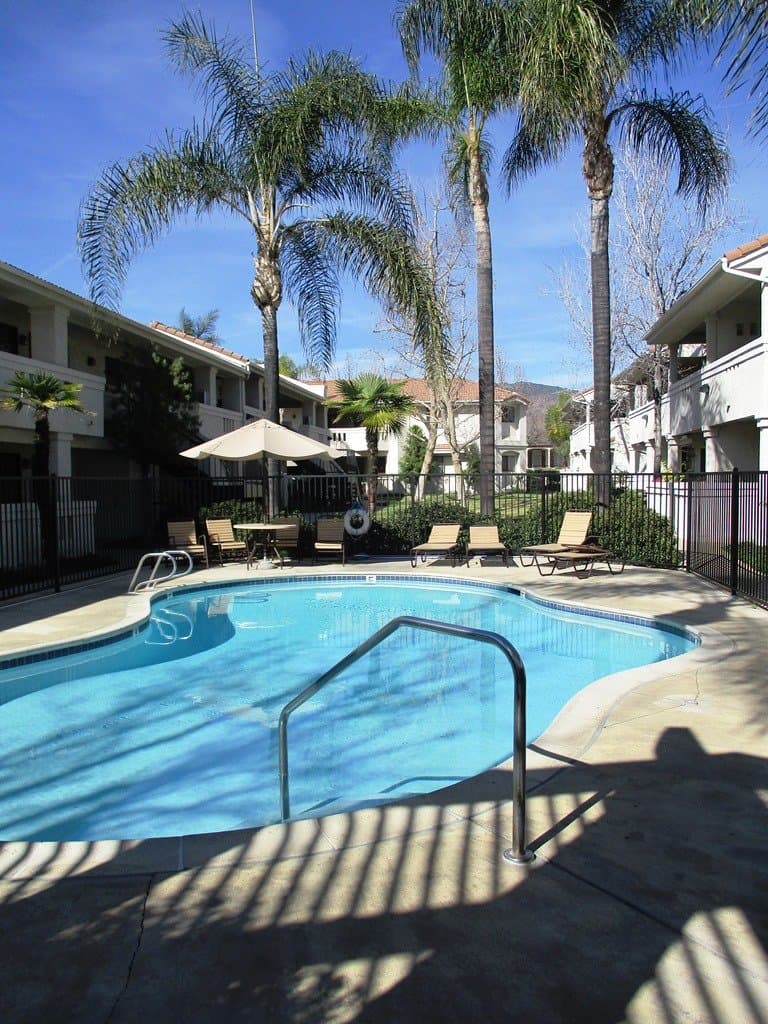 Glendora Apartment: 760 E. Route 66