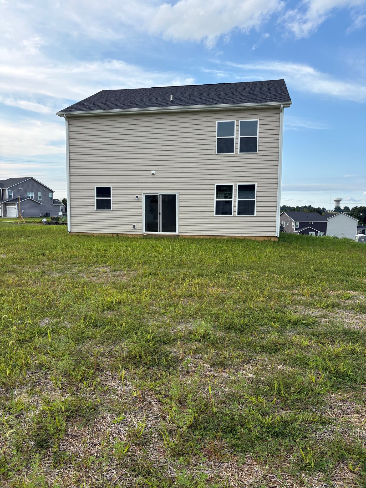 La Grange House: 4006 Rocky Mill Way
