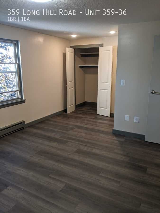 Groton Apartment: 359 Long Hill Road