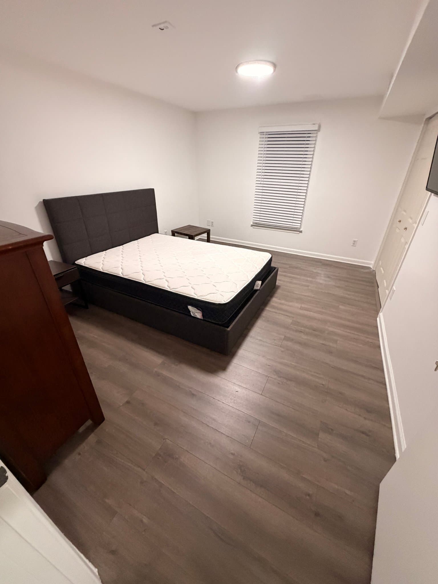 Acworth House: 5301 Shadow Cir