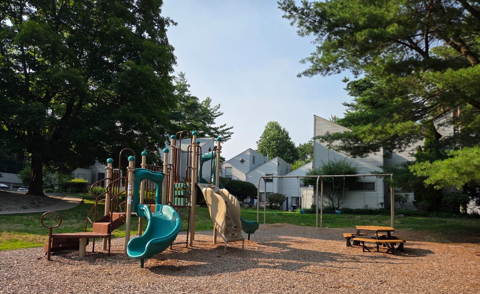 Farmington Townhome: 12 Talcott Forest Rd