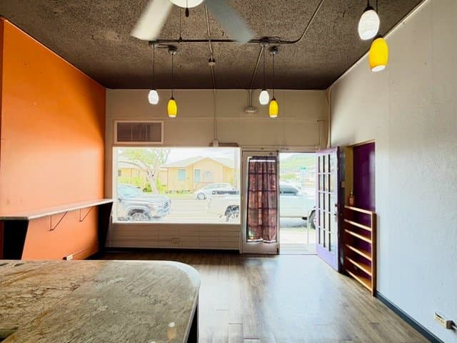 Honolulu Other: 1425 10th Ave