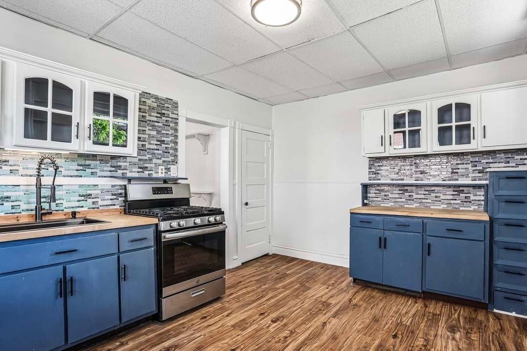 Philadelphia Townhome: 6620 Keystone St