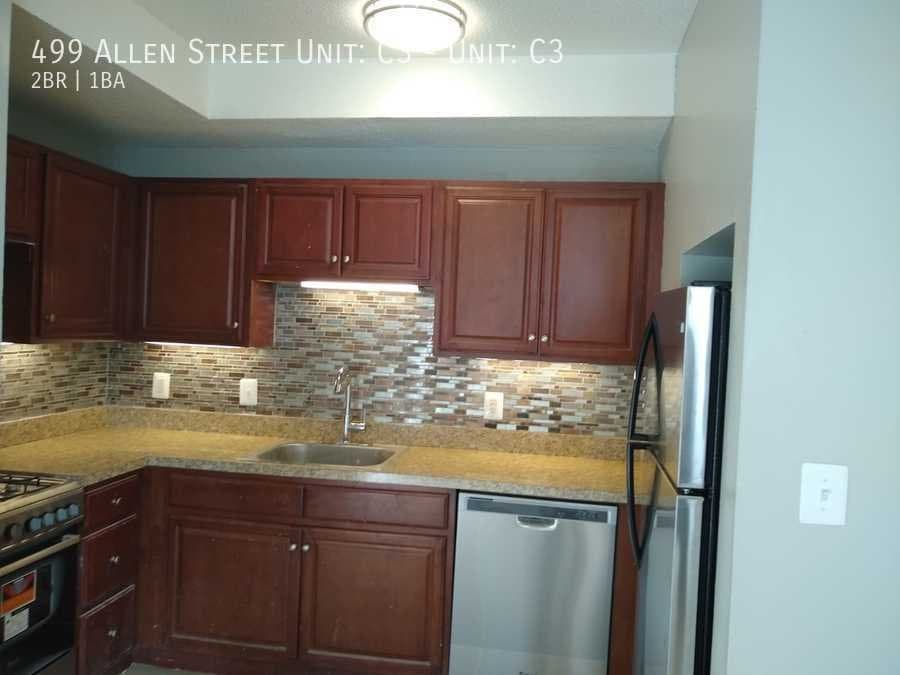 New Britain Apartment: 499 Allen Street