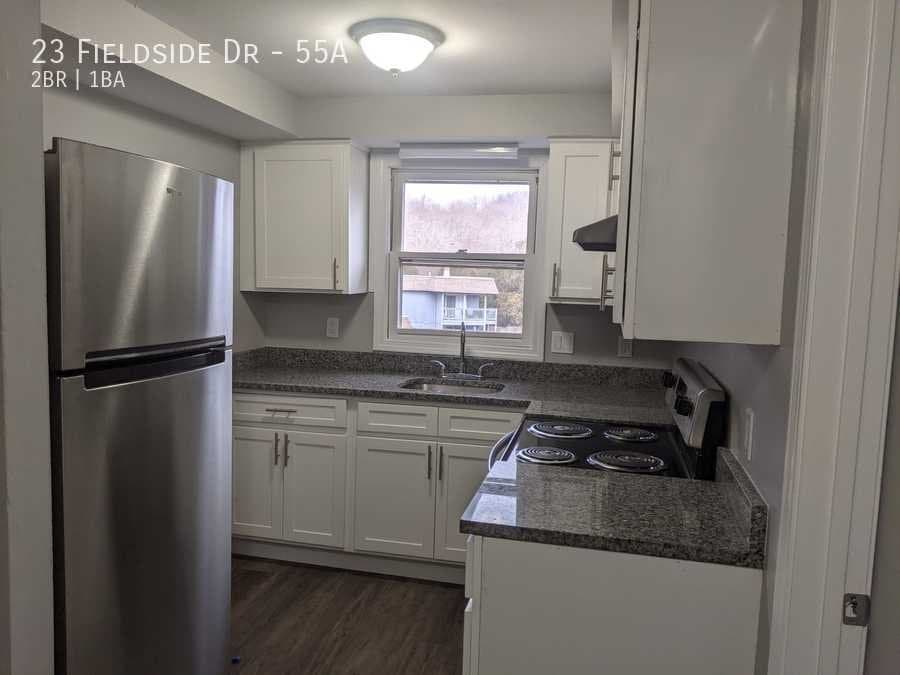 Groton Apartment: 23 Fieldside Dr