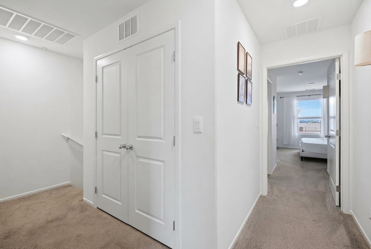 Las Vegas Townhome: 4597 Honey Hills Ave