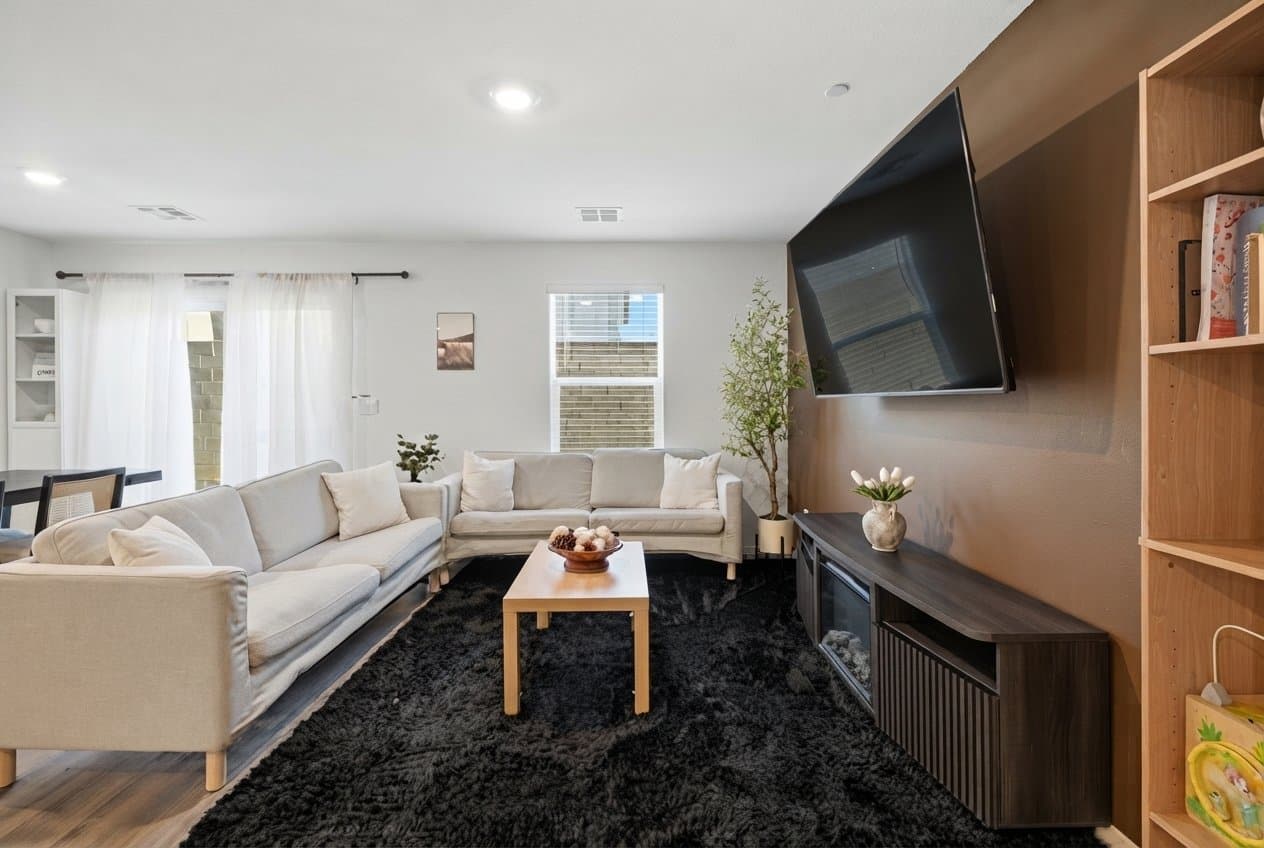 Las Vegas Townhome: 4597 Honey Hills Ave
