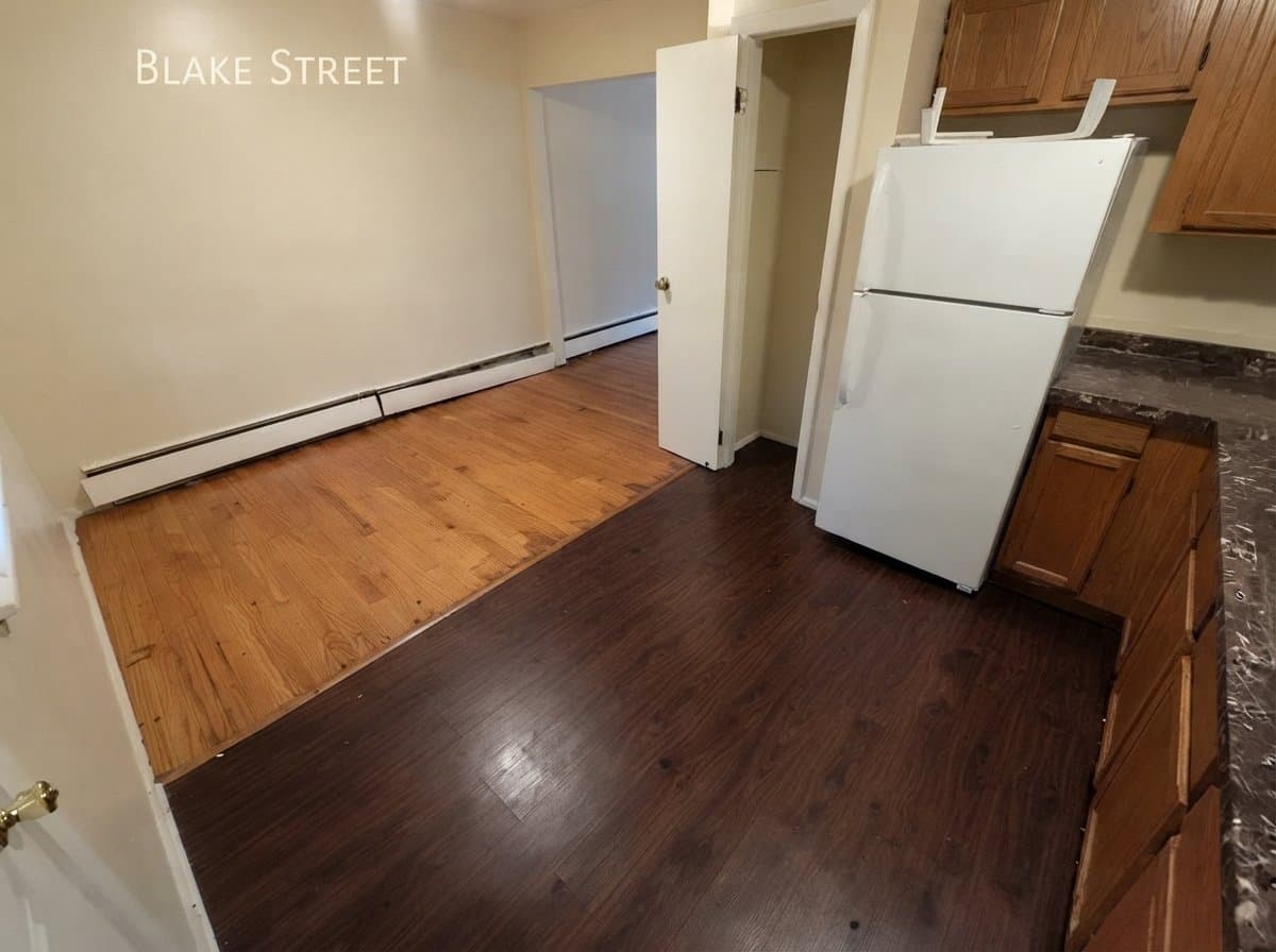 New Haven Apartment: 265 Blake Street