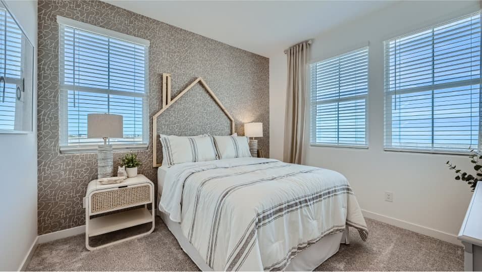 Mesa House: 6247 s wesley