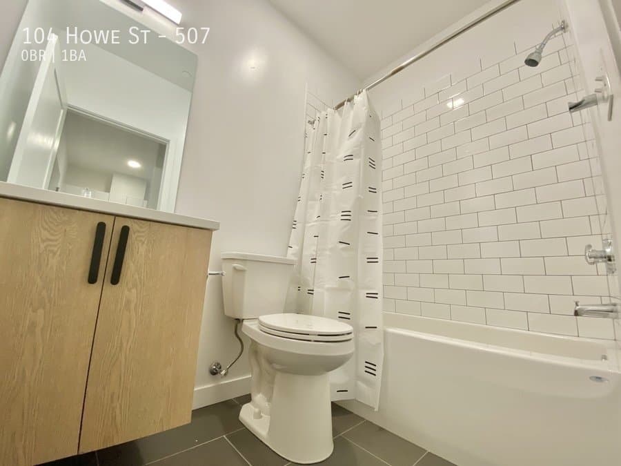 New Haven Apartment: 104 Howe St
