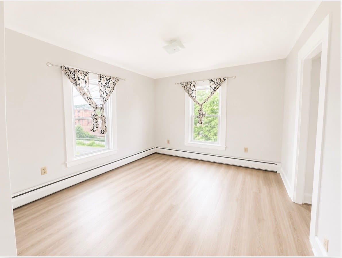 Andover Multiplex: 10 Ridge St