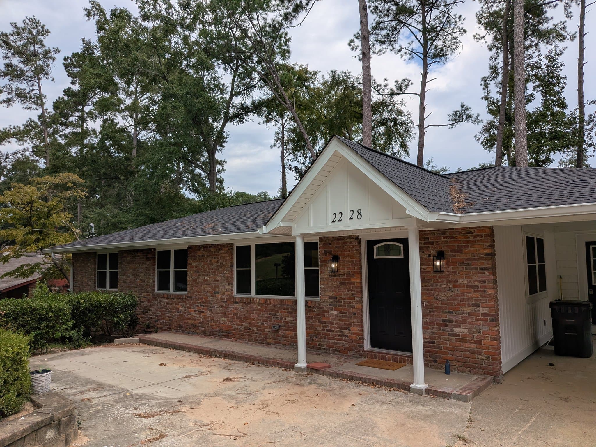 Augusta House: 2228 Mura Dr