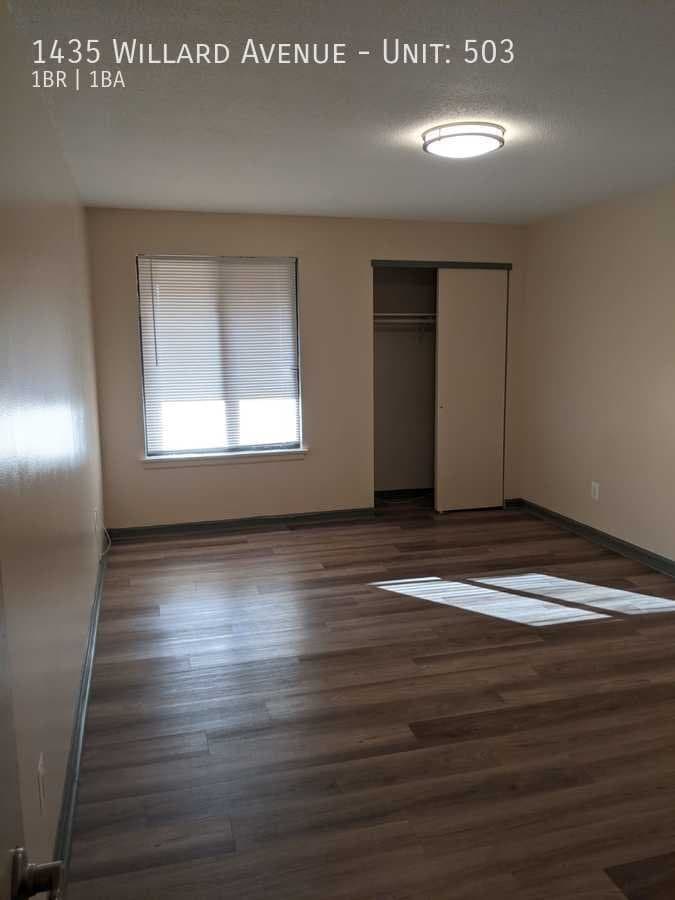 Newington Apartment: 1435 Willard Avenue