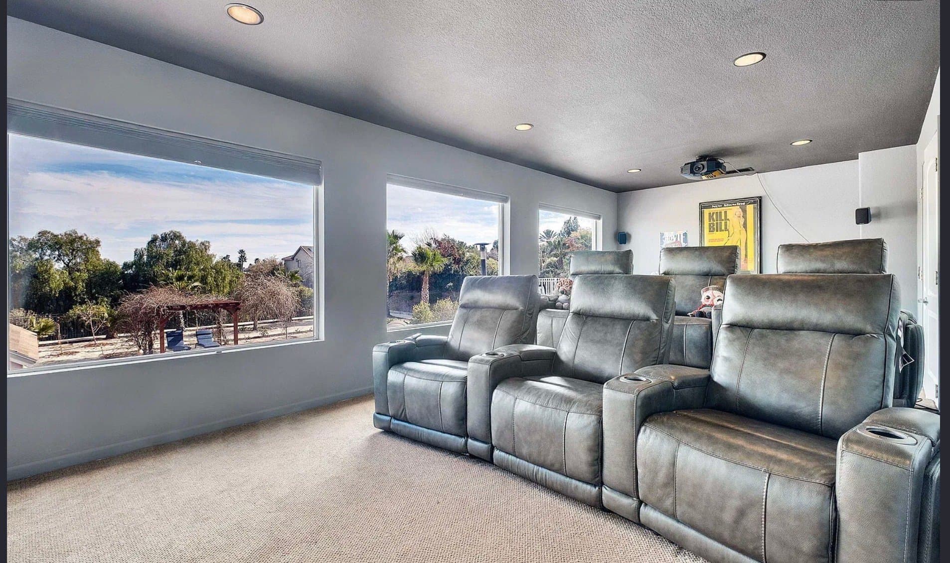 Palmdale House: 41004 Via Tranqilo