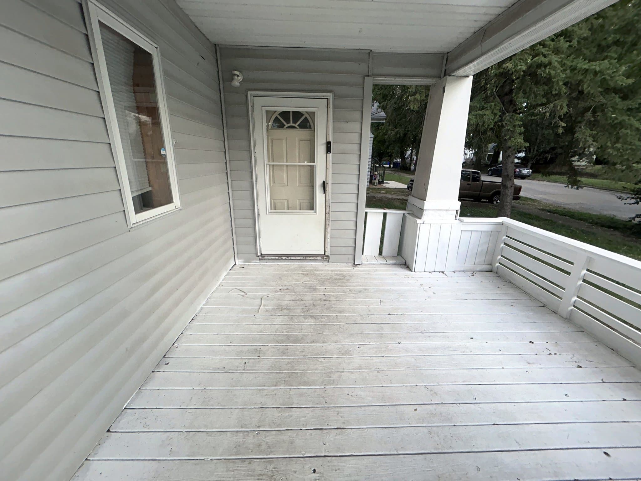Decatur House: 1283 S. Illinois St.