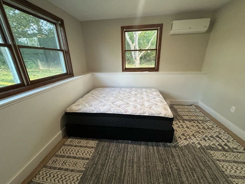 Freeville House: 298 North Rd