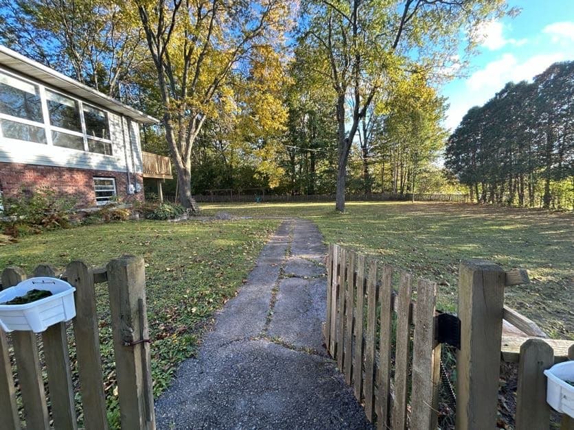 Freeville House: 298 North Rd