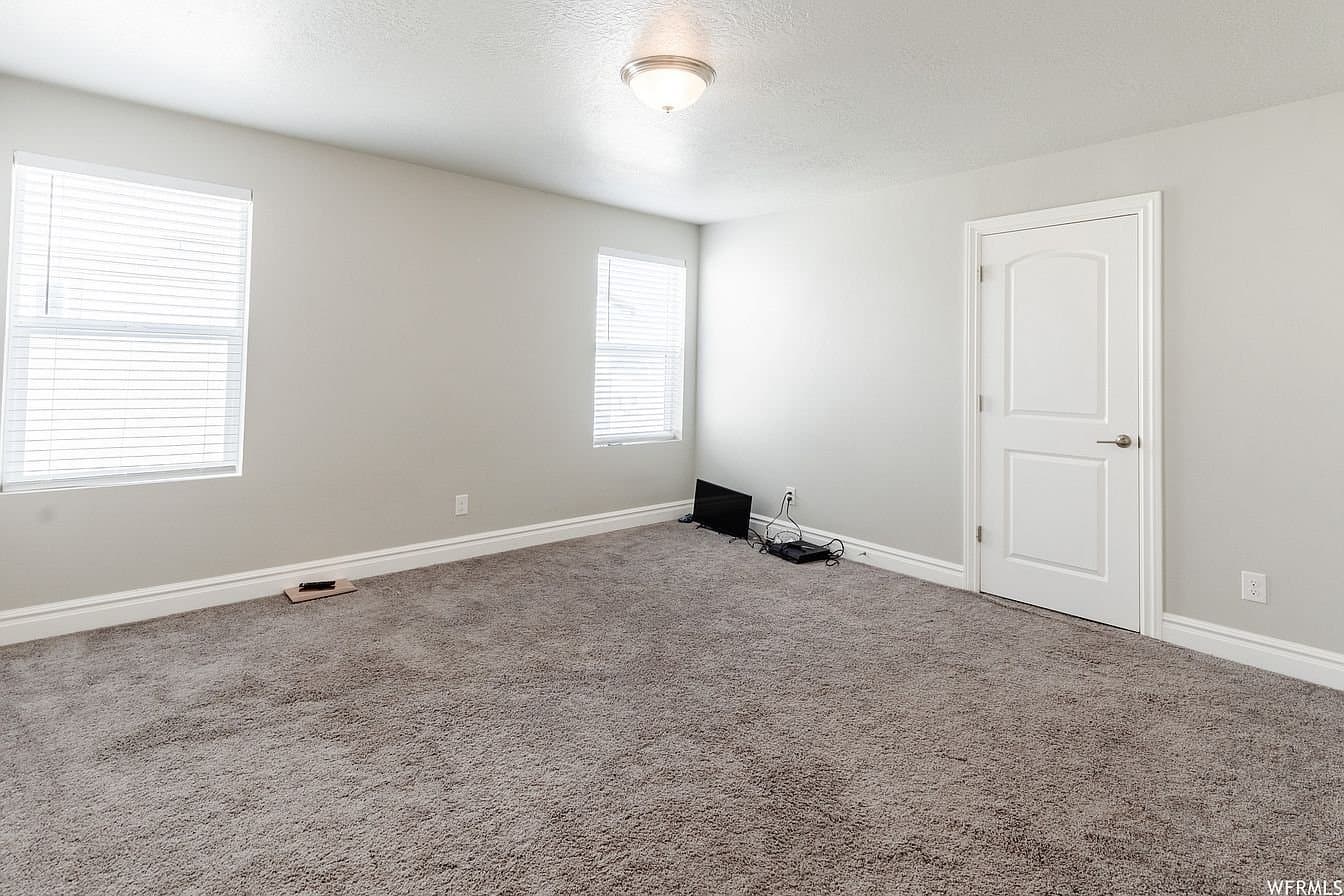 Lehi Single Room: 2592 N Wallace Way