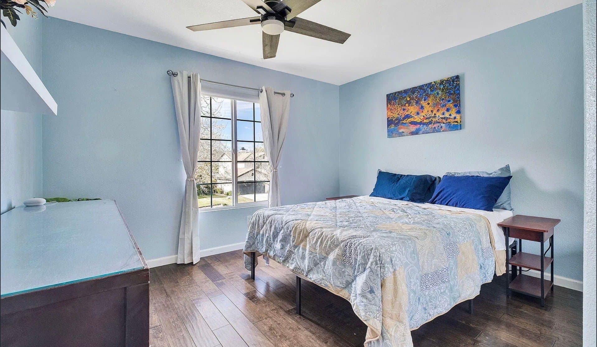 Palmdale House: 41004 Via Tranqilo